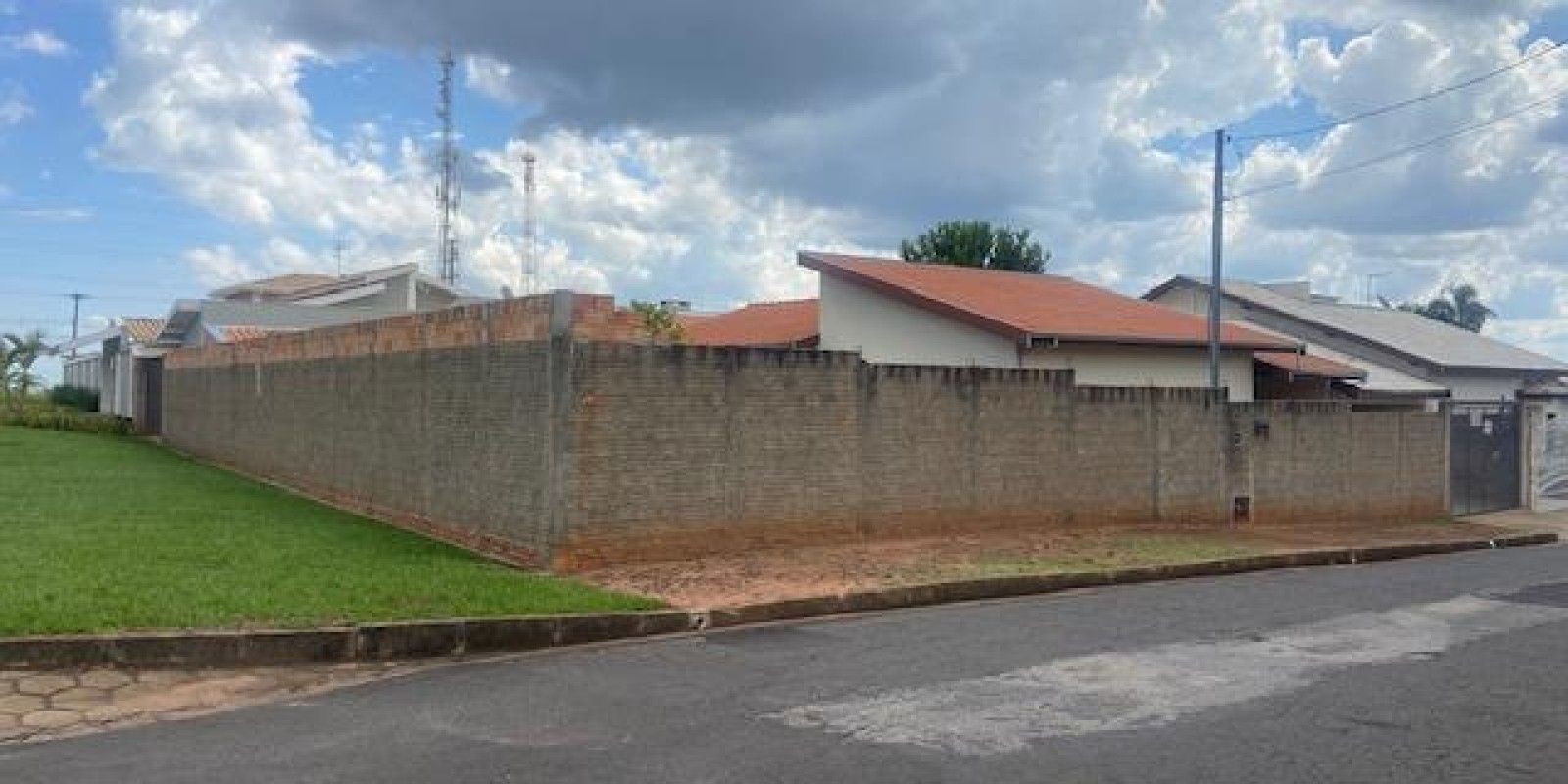 Vende se Casa no Jardim Europa II em Avaré SP - Foto 26 de 28