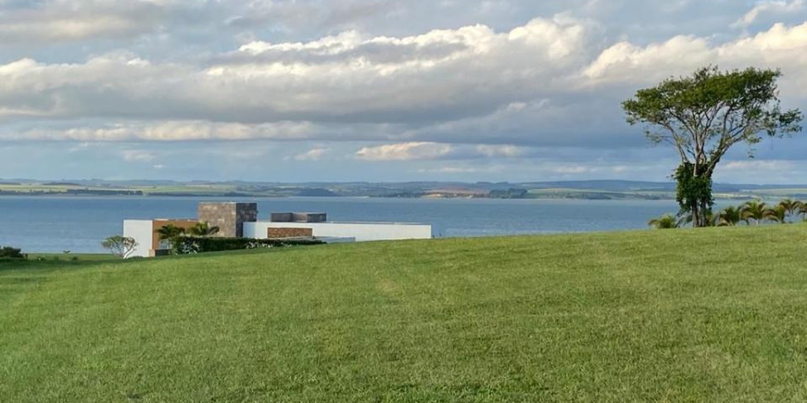 Terreno na Represa no Cond. Capitania II - Avaré - SP - Foto 2 de 3