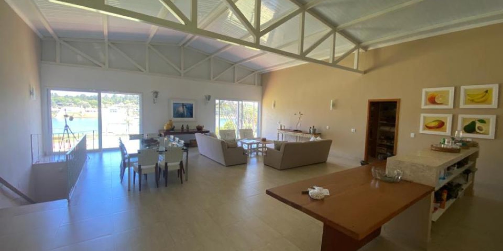 Casa Pé na Água Condomínio Village Cabo Santa Bárbara - SP - Foto 2 de 29