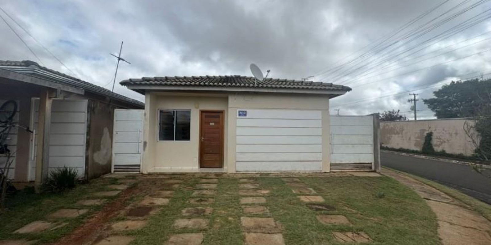 Casa de esquina no Canto da Mata 1- Avaré - SP - Foto 1 de 11