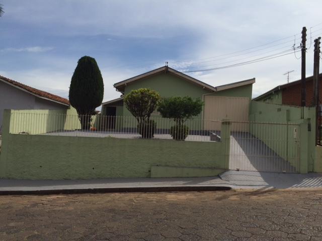 Casa no Bairro Jardim Brasil em Avaré SP - Avaré