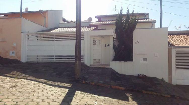 Casa no Bairro Jardim das Orquídeas em Avaré SP - Avare