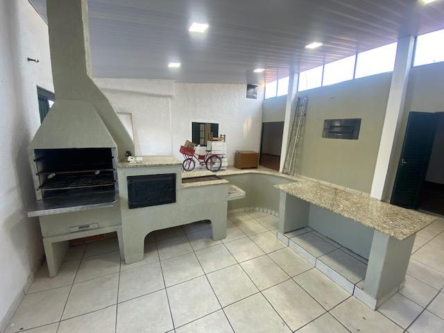 Casa nos Fundos para Alugar - Centro - Avaré - SP - Avaré