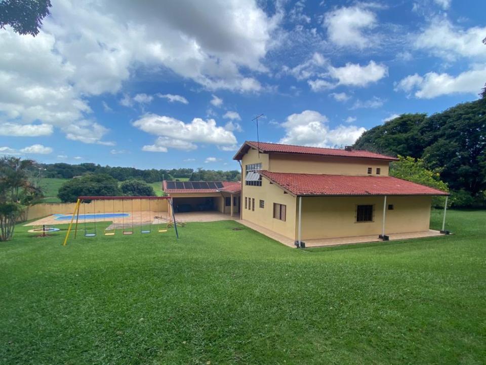Chácara 20 mil m² -  1.4 km de Avaré  - SP - Avaré