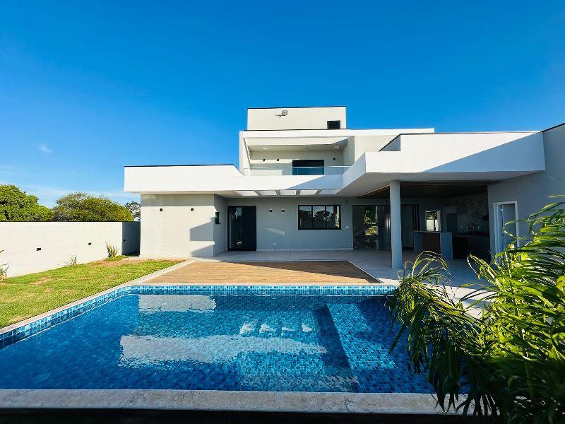 Casa Linda Com Fachada Imponente ! Riviera de Santa Cristina I - Arandu - SP - Avaré