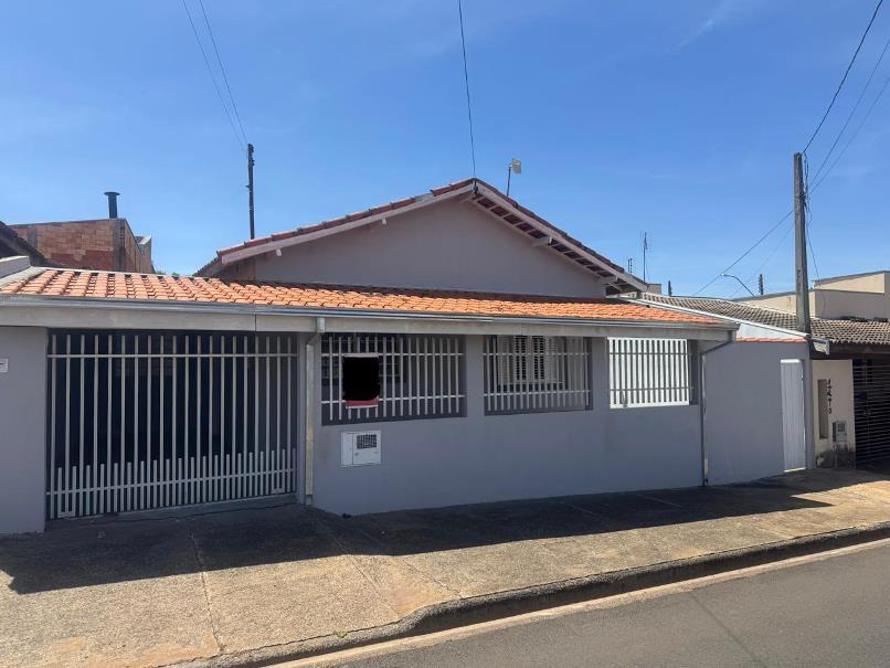 Linda Casa no Bairro Brabancia em Avaré SP - Avaré