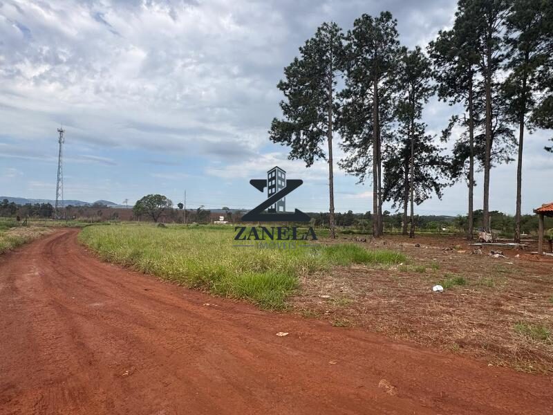 Terreno de  Frente com a Rodovia SP 255 em Avaré SP - Avaré