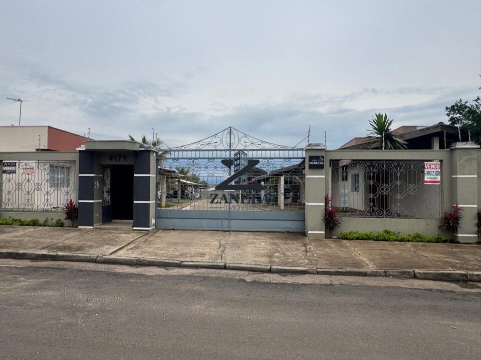 Casa no Condomínio Jardim dos Manacás no Avaré 1 em Avaré SP - Avaré